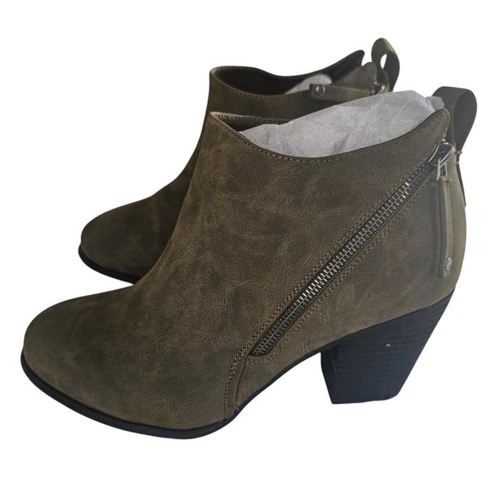 Torrid Side Zip Heel Bootie, Gray, Women's Size 11WW